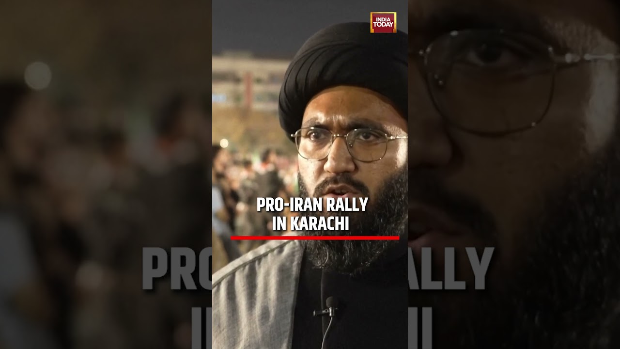 Shiite Muslims Rally In Karachi In Support Of Iran Amid Rising Regional Tensions