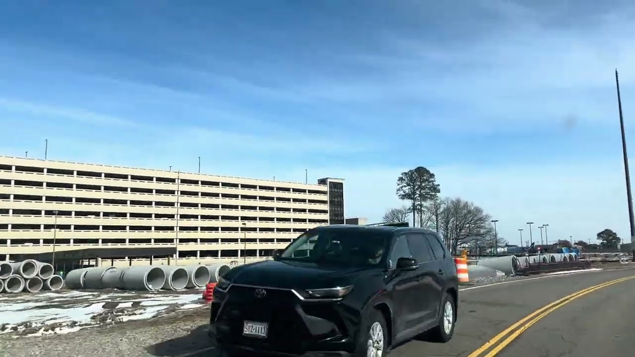 Tour al lado del Aeropuerto de Norfolk ,VA