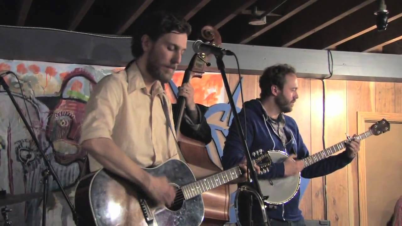 GREAT LAKE SWIMMERS  - THE  CHORUS IN THE UNDERGROUND - LIVE AT SONIC BOOM RECORDS