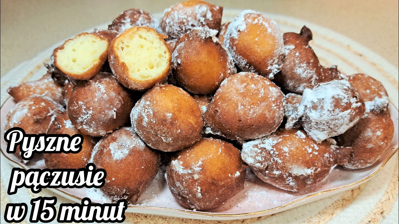 Mięciutkie pączki z serkiem ricotta. Wkładasz ciasto łyżką do oleju i pączki same się formują.