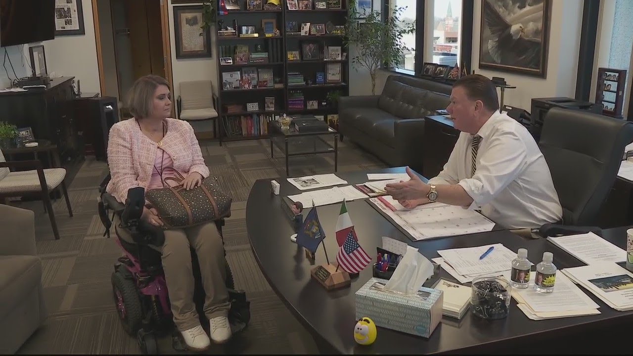 Domestic violence survivor transitions to become victim advocate