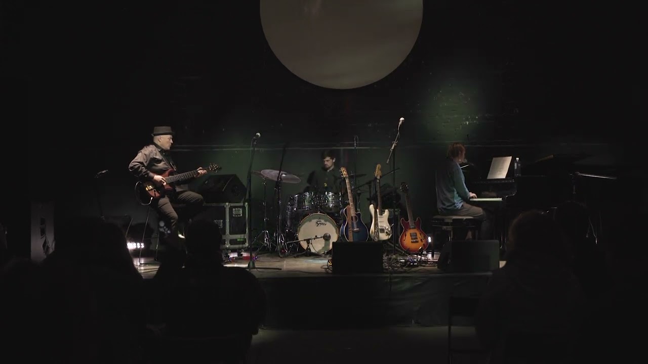 Jānis Ruņģis / Dies' (Live@Tu jau zini Kur 20.10.2022)