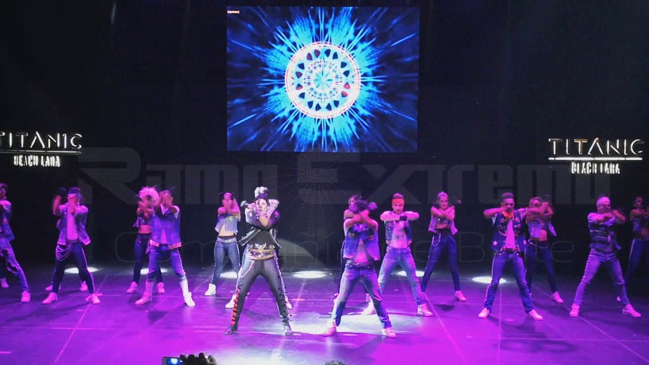 Compañia de Baile Ritmo Extremo Show Michael Jackson Turquía 2019