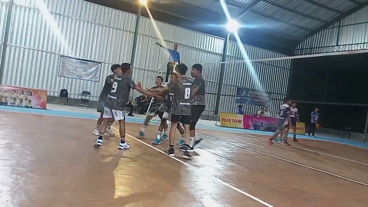 16 besar smanteg cup voli Smpn bangga vs Spenducar