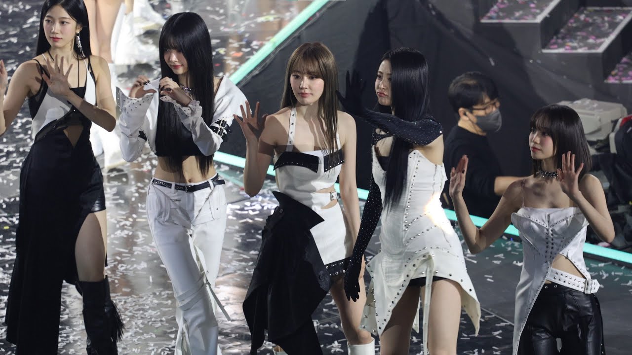 [4K] 241225 르세라핌 (LE SSERAFIM) 2024 SBS 가요대전 전 출연자 르세라핌 포커스 엔딩 직캠 (Ending Fancam)