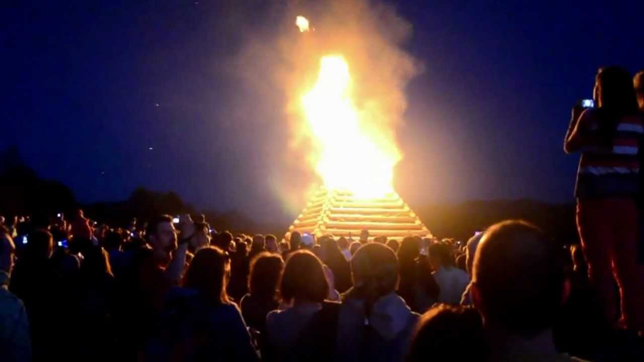 Pálenie Ďura v Ilave 2012