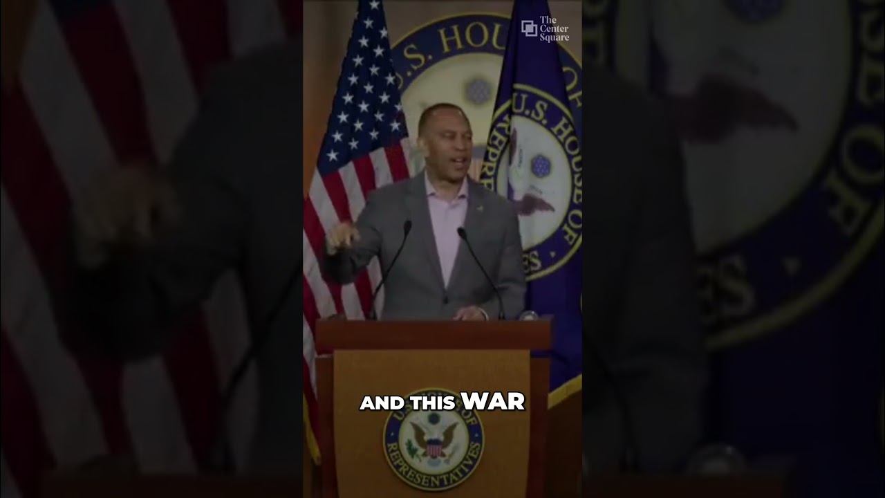 Hakeem Jeffries Blasts Trump Over Iran Conflict