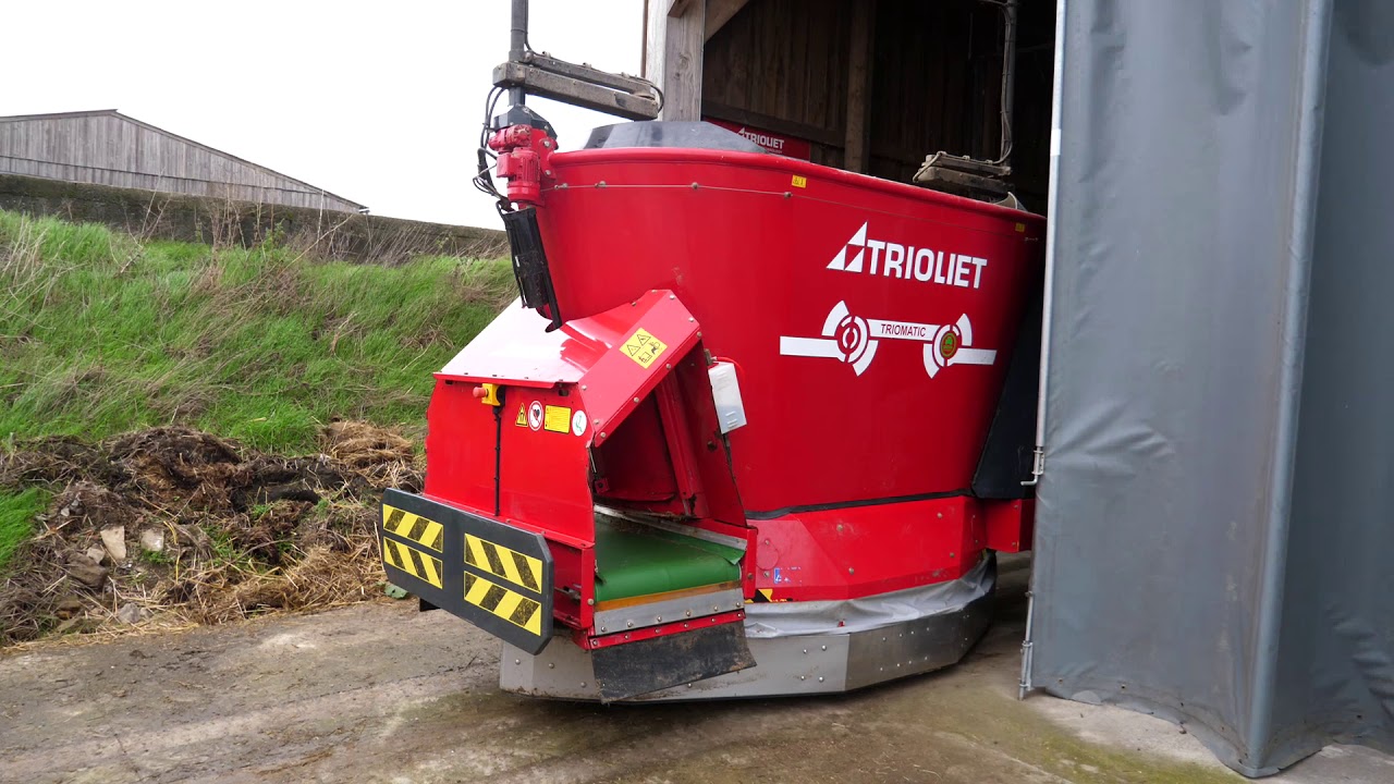 Robot d&rsquo;alimentation &agrave; EARL LA GRAND&rsquo;LANDE (Floury)