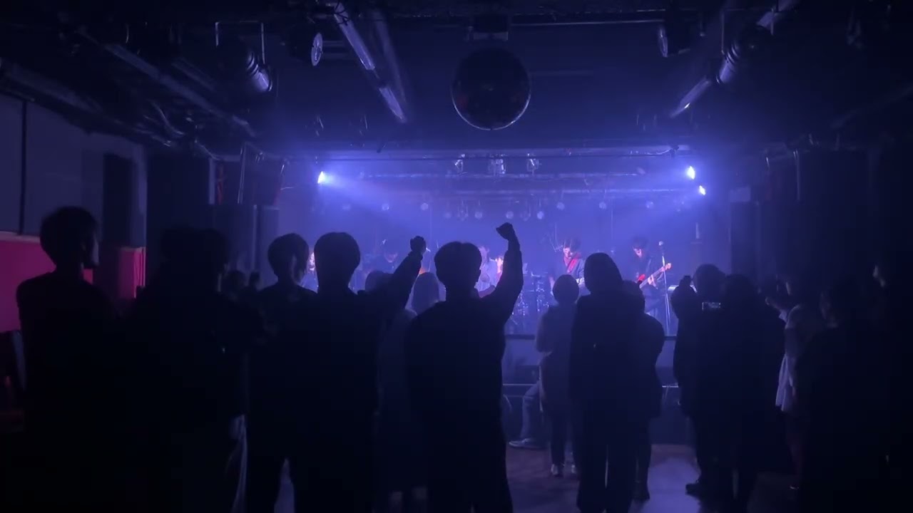 針で指を刺して、眠れないなら朝まで