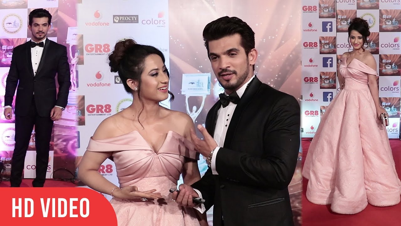 Arjun Bijlani with Aalisha Panwar at 17th Indian Television Academy Awards 2017 | ITA Awards 2017