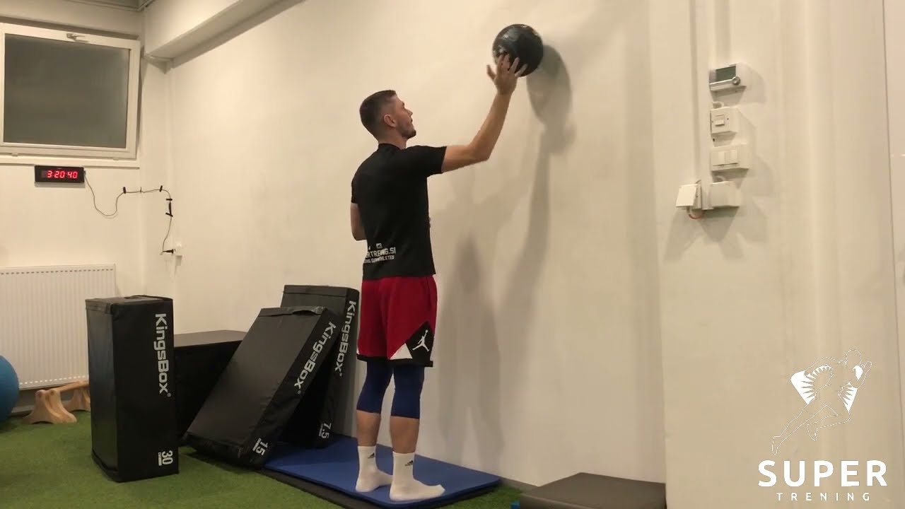 MB Wall Dribble