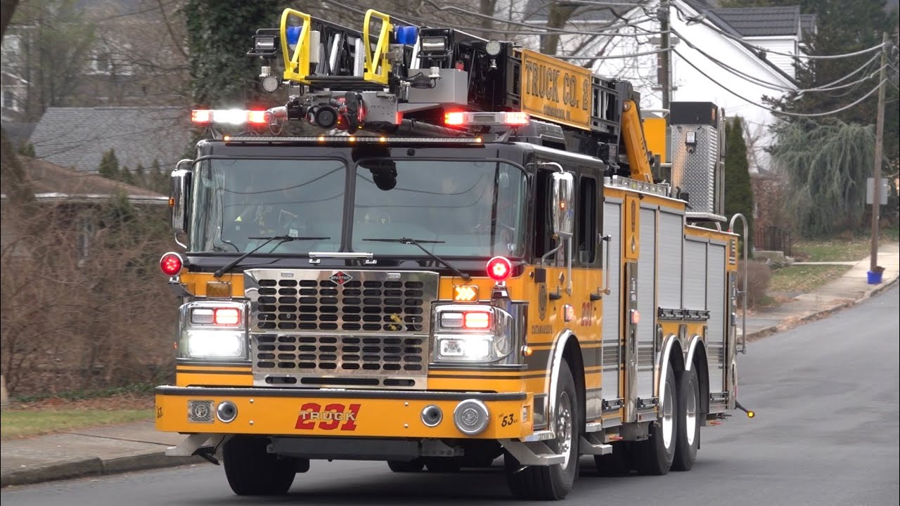 Catasauqua Fire Department New Truck 231 Responding 12/30/22