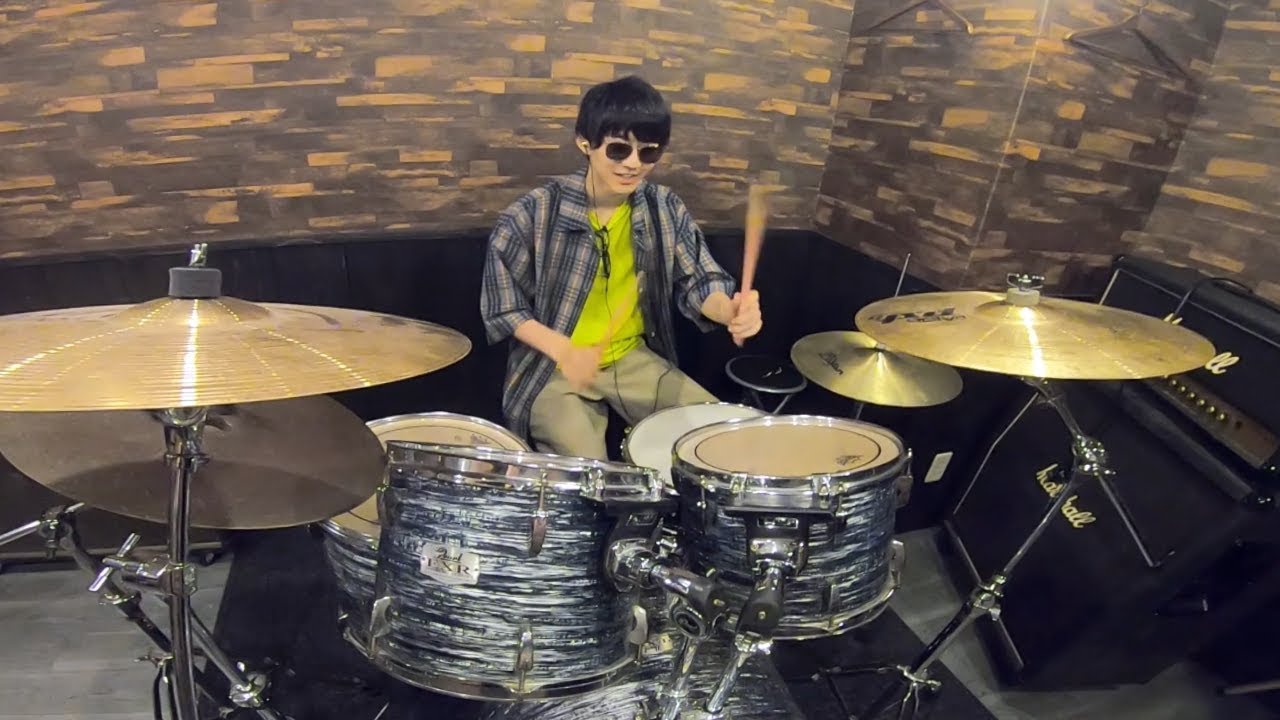 太鼓の達人マスターでドラムの曲が作れるピアニストなら生ドラムやっても上手い説
