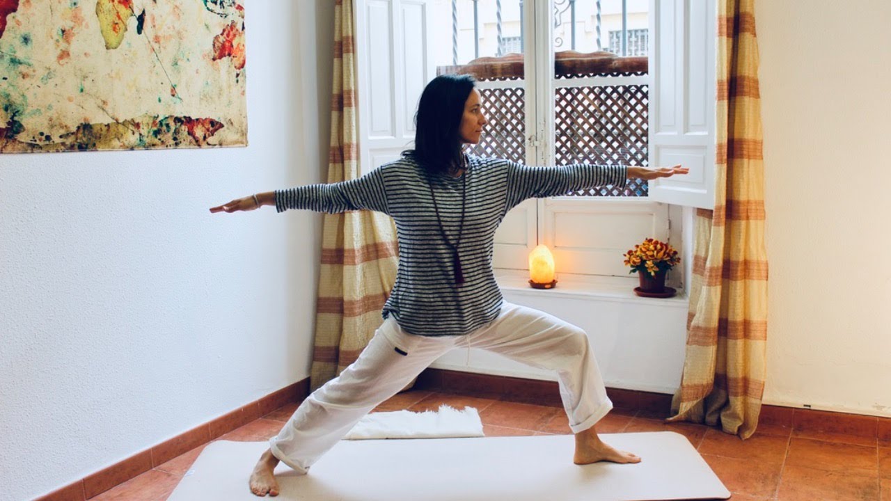 Yoga: Caderas y Hombros, Fluye y Libera.