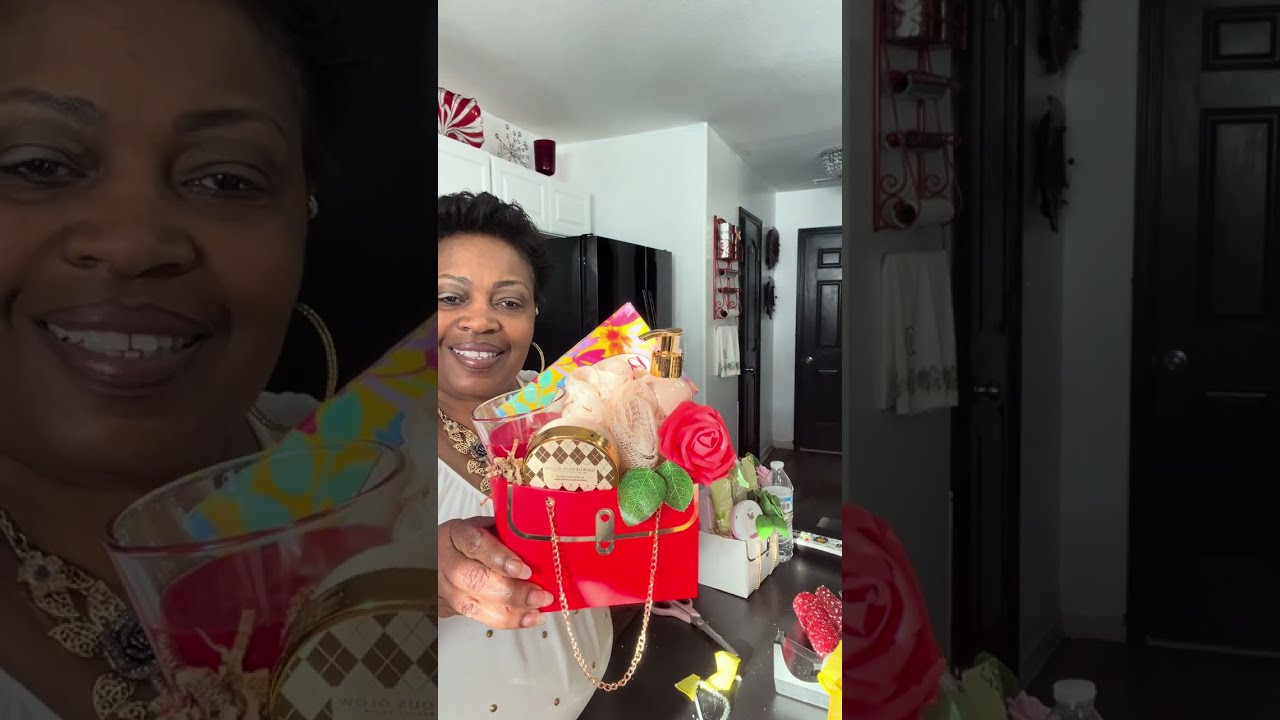 New concept Inexpensive Mothers Day Mini Purse Gifts#viral #trending #viralvideo #mothersday #gifts