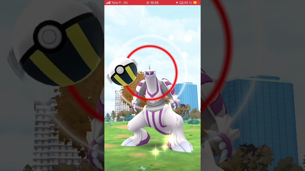 Trying to catch wild legendaries #pokemongo 
