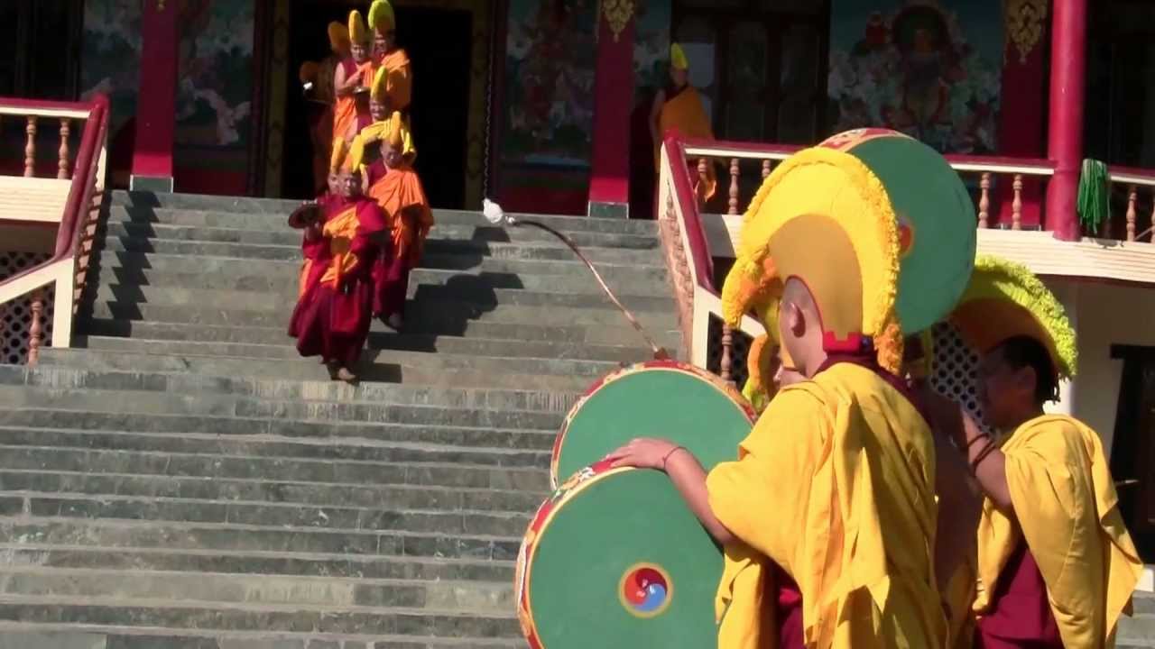 Shar Gaden Monks