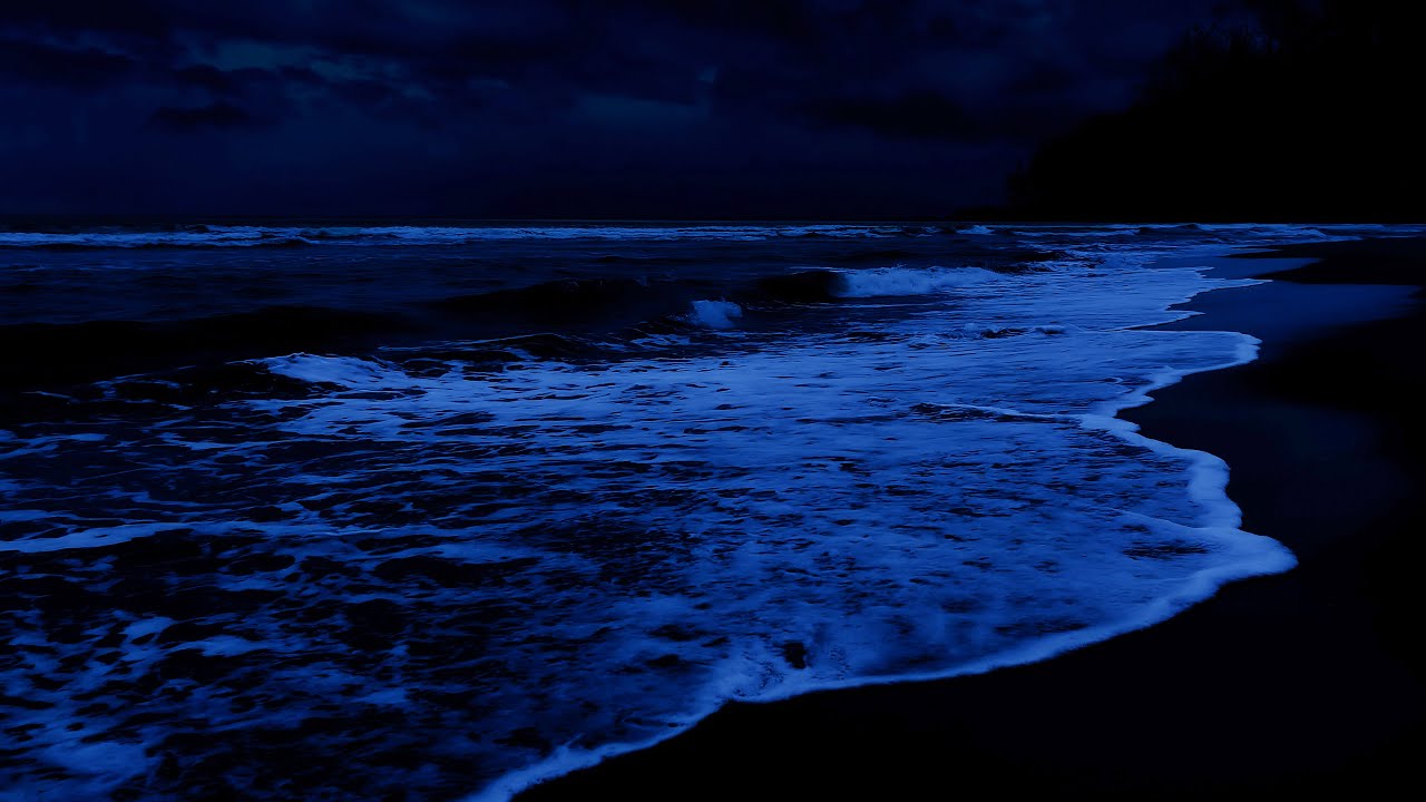 Fall Asleep Instantly with Rolling Ocean Sounds at Night 🌊 Ocean Waves for Deep Sleep