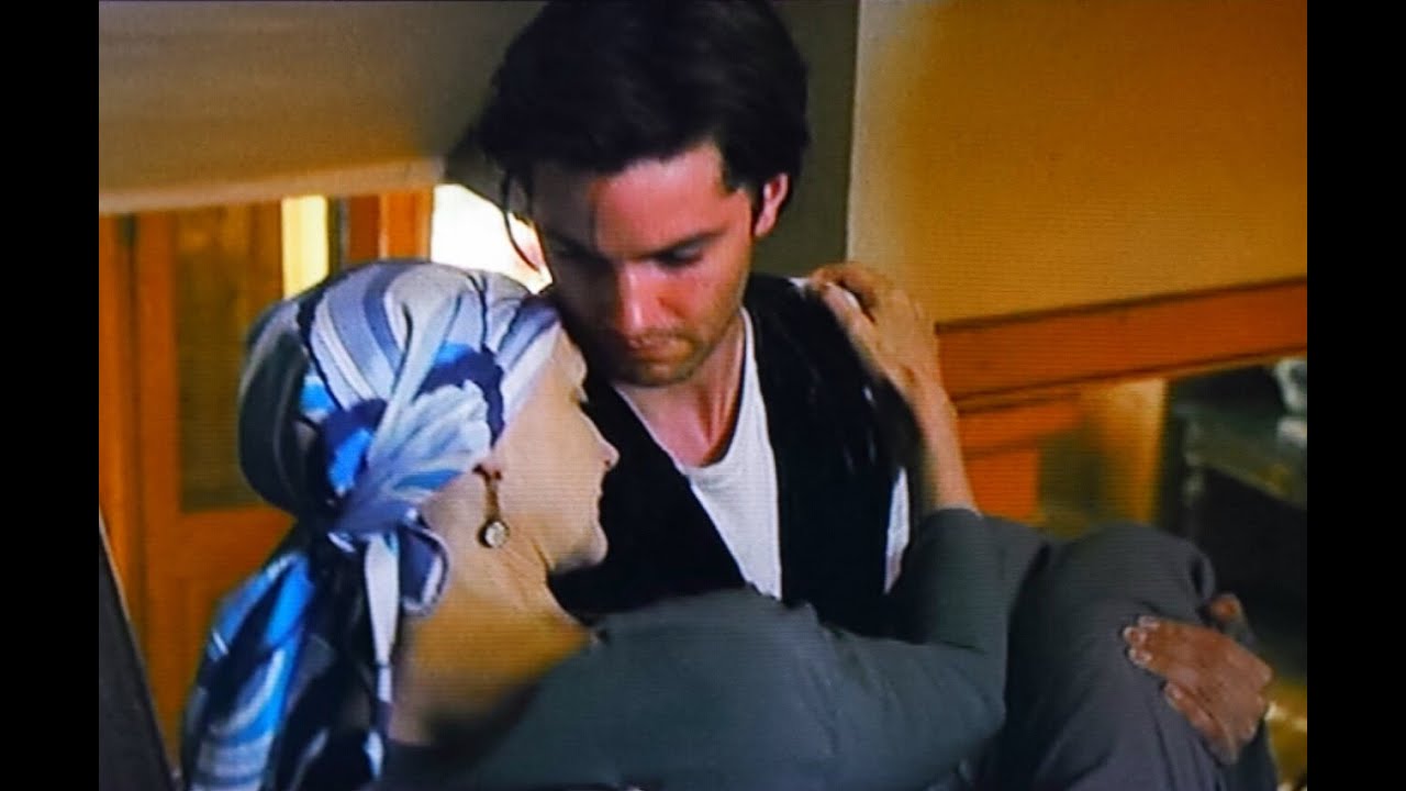 Dexter Carries His Mother - One Day - Rachel Portman