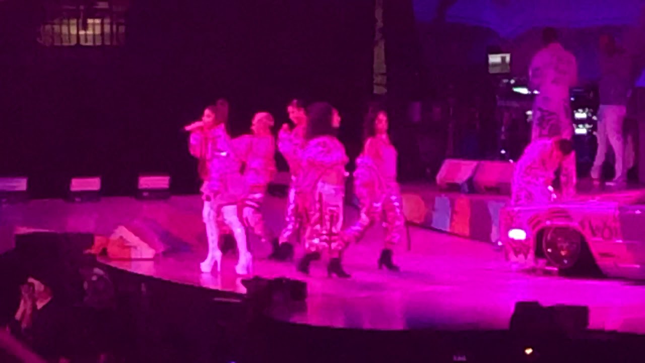 Ariana Grande - 7 Rings - 2019-07-08 - Sweetener World Tour; St Paul, Minnesota