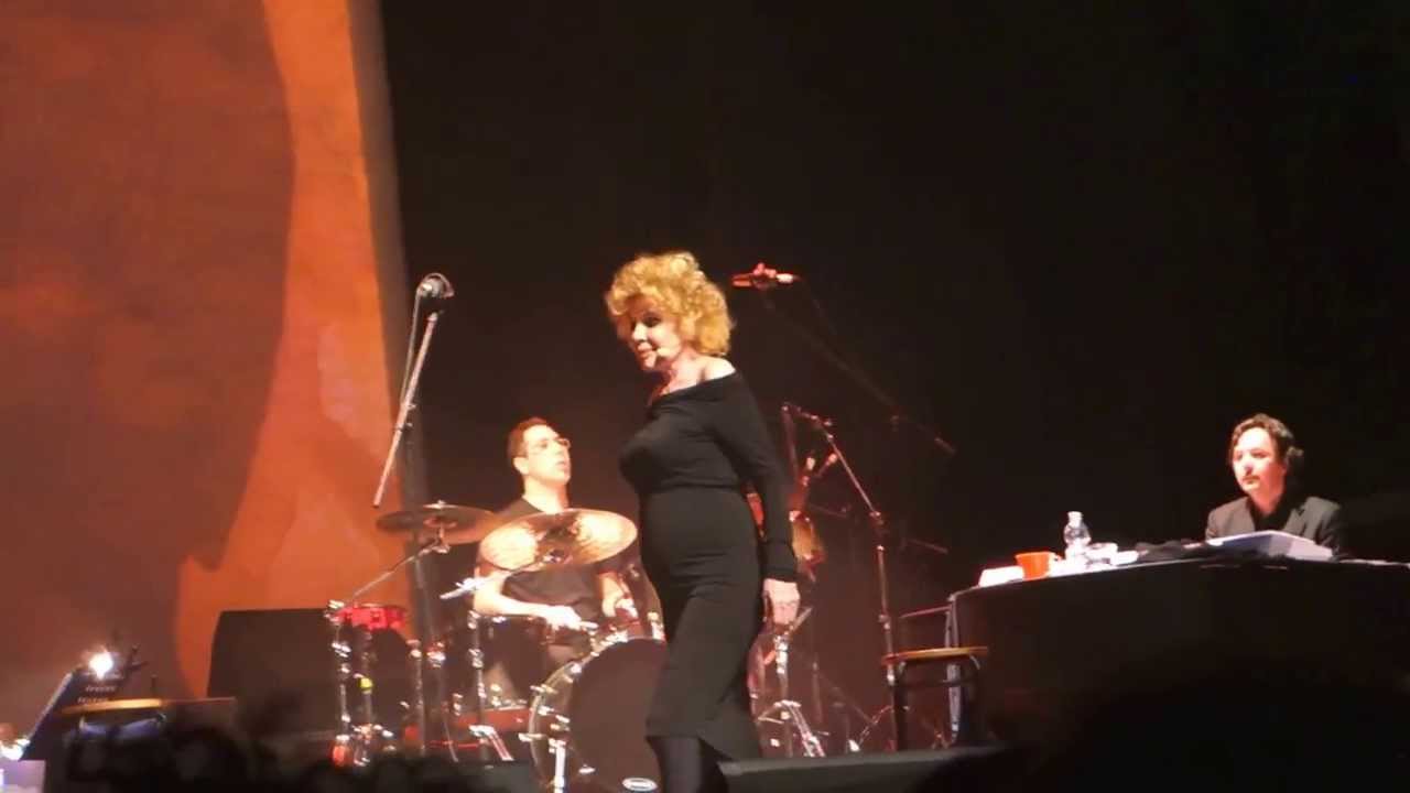 Ornella Vanoni - Mi sono innamorato di te - live @ Teatro Colosseo, Torino, 13/3/14