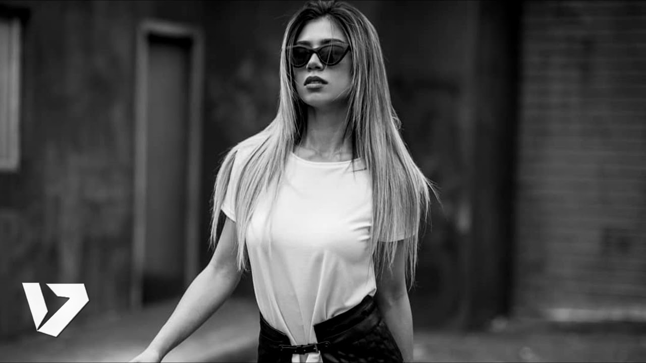 Luca Debonaire & Lukas Newbert - With You Tonight (Original Mix)