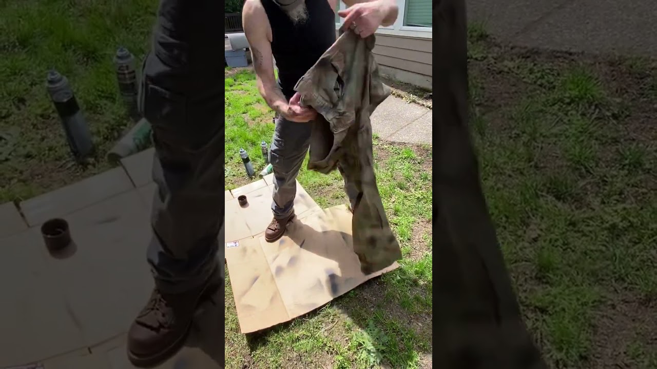 DIY camouflage, spray paint camouflage