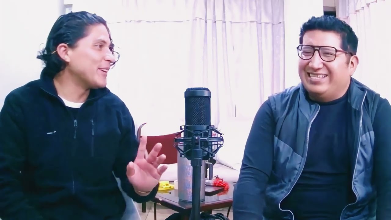 El Poliamor. Sabes que es? Cuentanos en los comentarios  #poliamor #podcast #ecuador 🇪🇨🎤🎙️