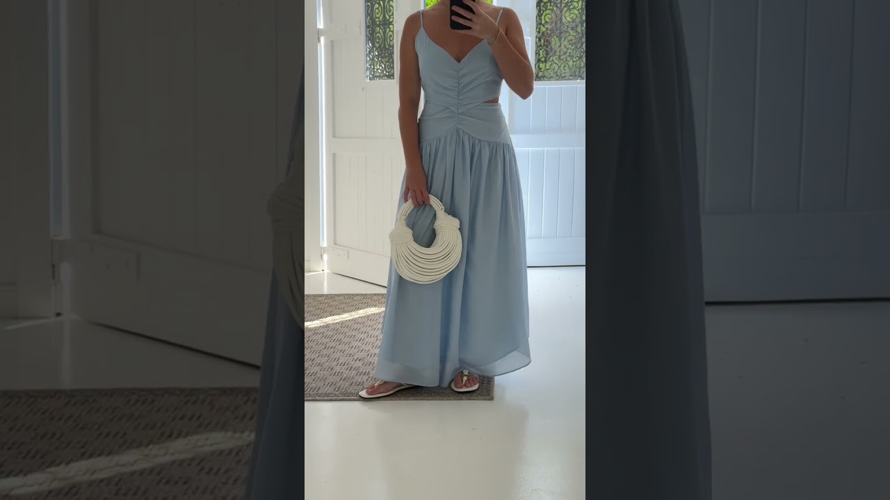 A moment for the dress 💙 Shop 'Azure Horizon Maxi Dress' Blue online now #fortunateone  #ootd