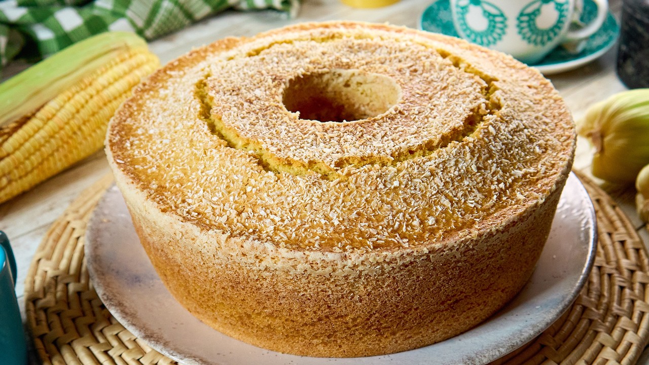 COMO FAZER BOLO DE MILHO VERDE DE ESPIGA DE UM JEITO SIMPLES E DIFERENTE