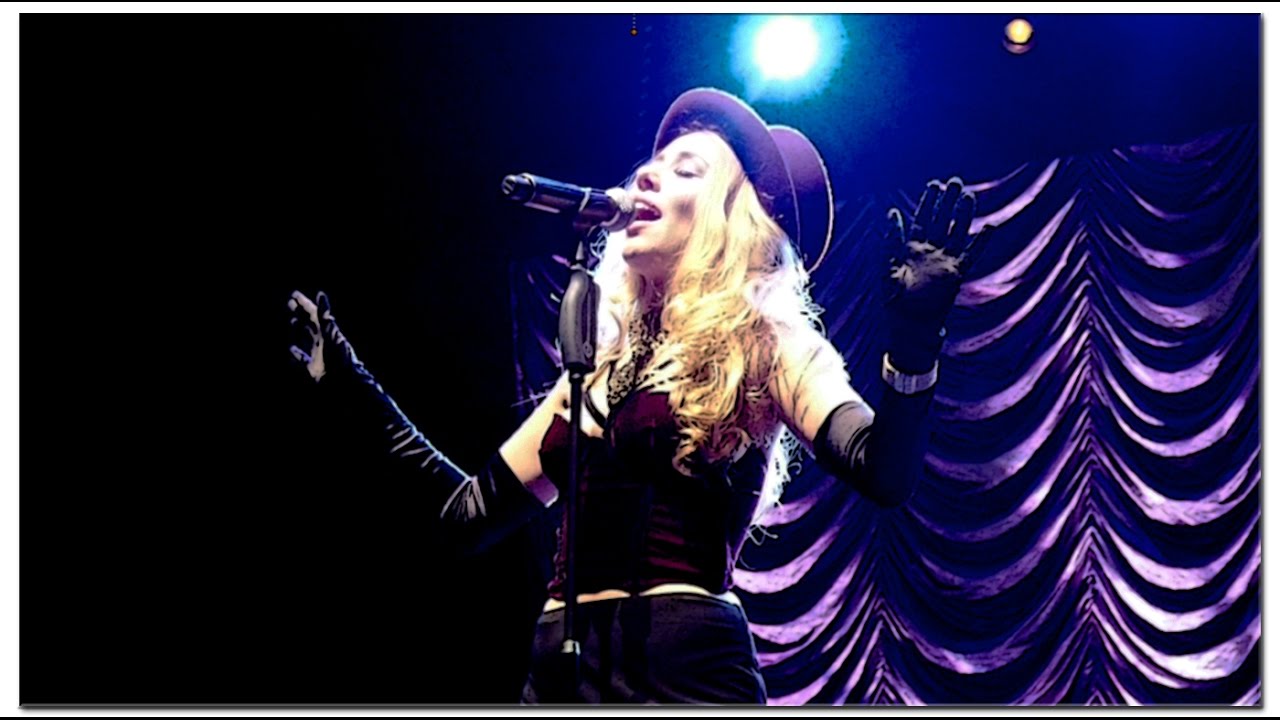 Haley Reinhart 
