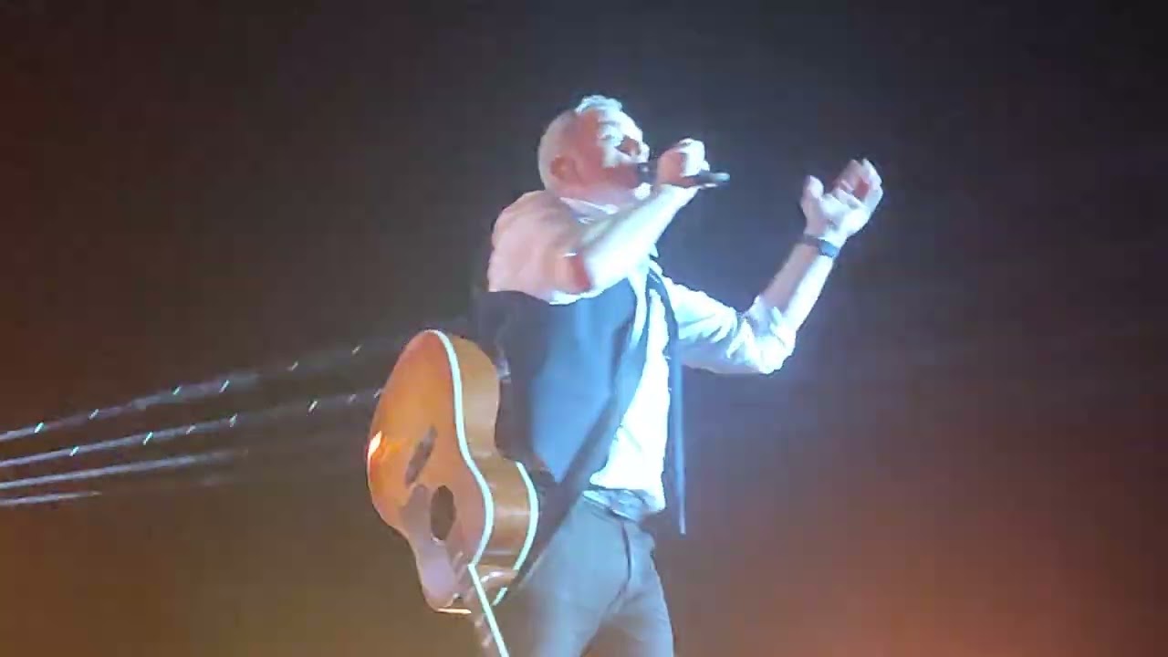 garou chante un medley Joe Dassin