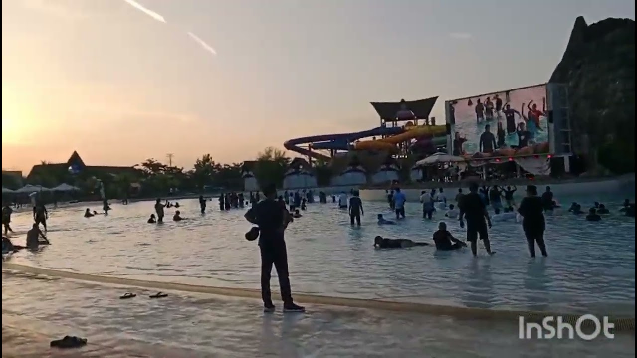 “Mana Bay Water Park Bangladesh | Extreme Rides, Full Tour & Water Adventure 2025 🇧🇩
