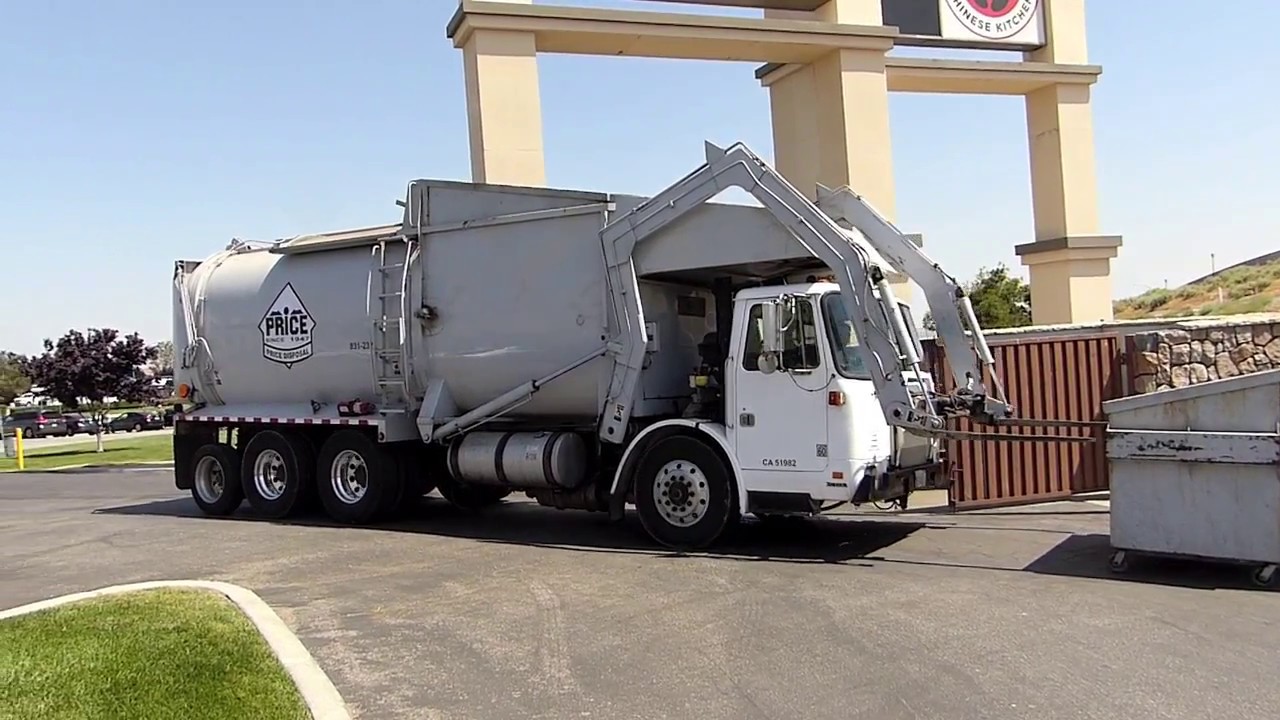 Autocar WXLL Amrep HX450 Front Loader &mdash; Price Disposal