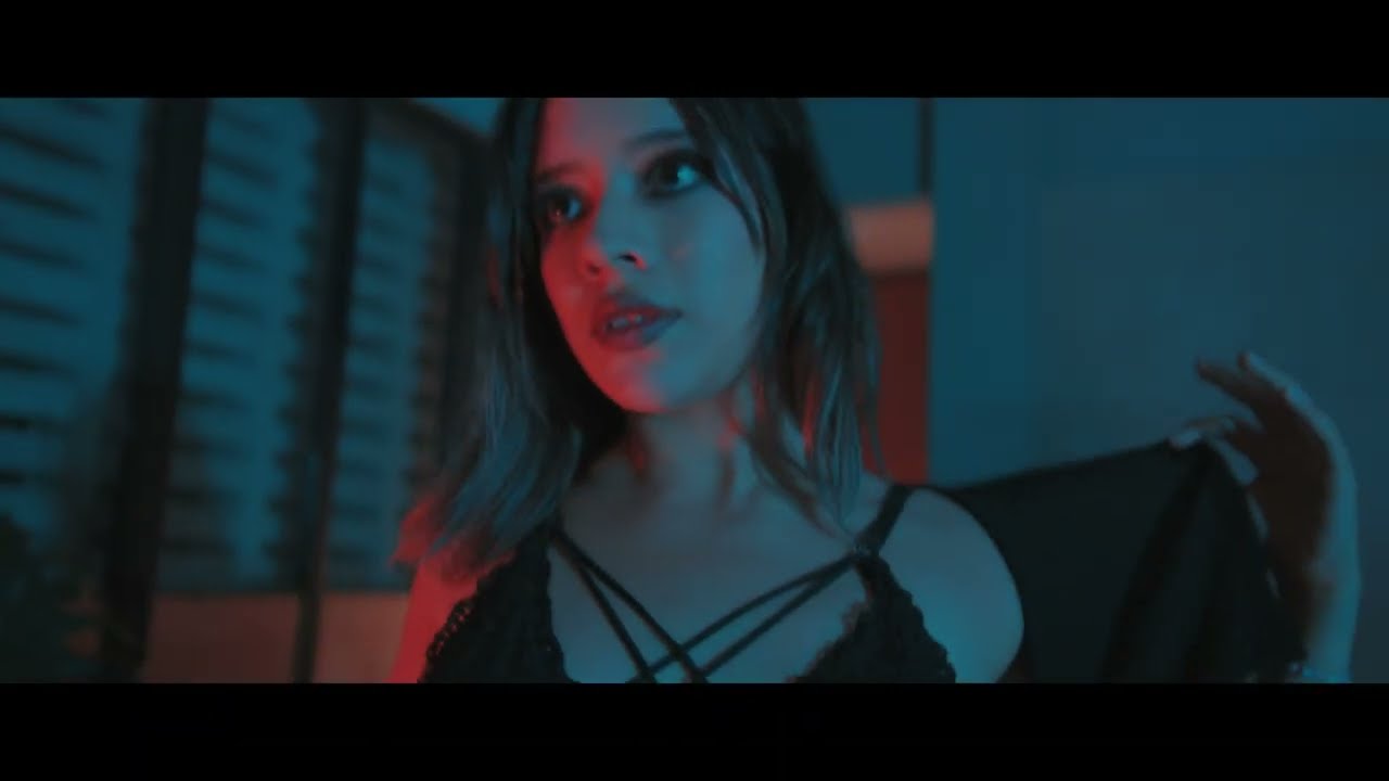 J. Sevad - Algo Así (feat. Aisha Kick) [Official Music Video]