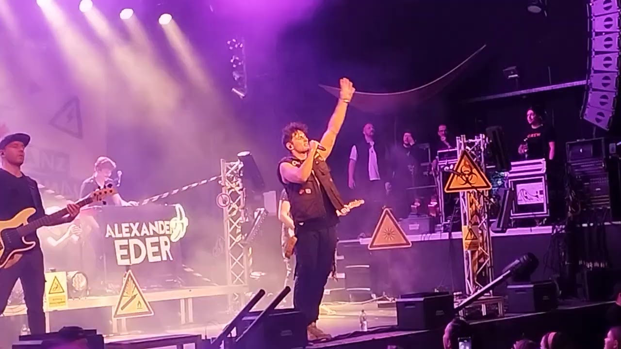 Alexander Eder singt Apache Lieder