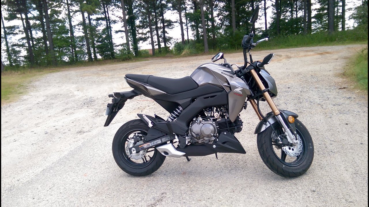 2017 Kawasaki Z125 Pro initial review and Walk around