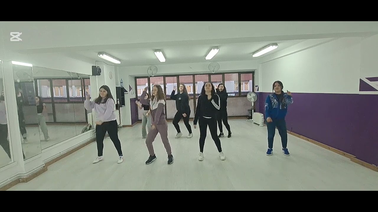APT- Bruno Mars & Rose (coreografia)