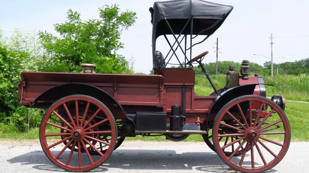 1913 – International Harvester Model MW Auto Wagon – The Vehicle That Changed Rural America 🚜