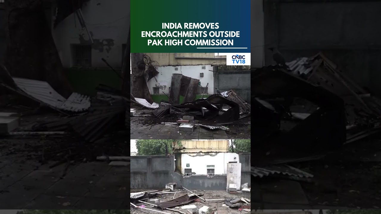 Indian Authorities Dismantle External Security Perimeter Outside The Pakistan High Commission | N18S