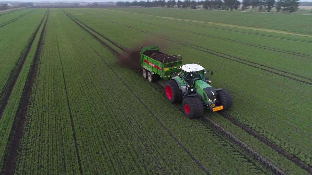 Møgspredning | Bergman 18 m3 + Fendt 936 | Fårelund