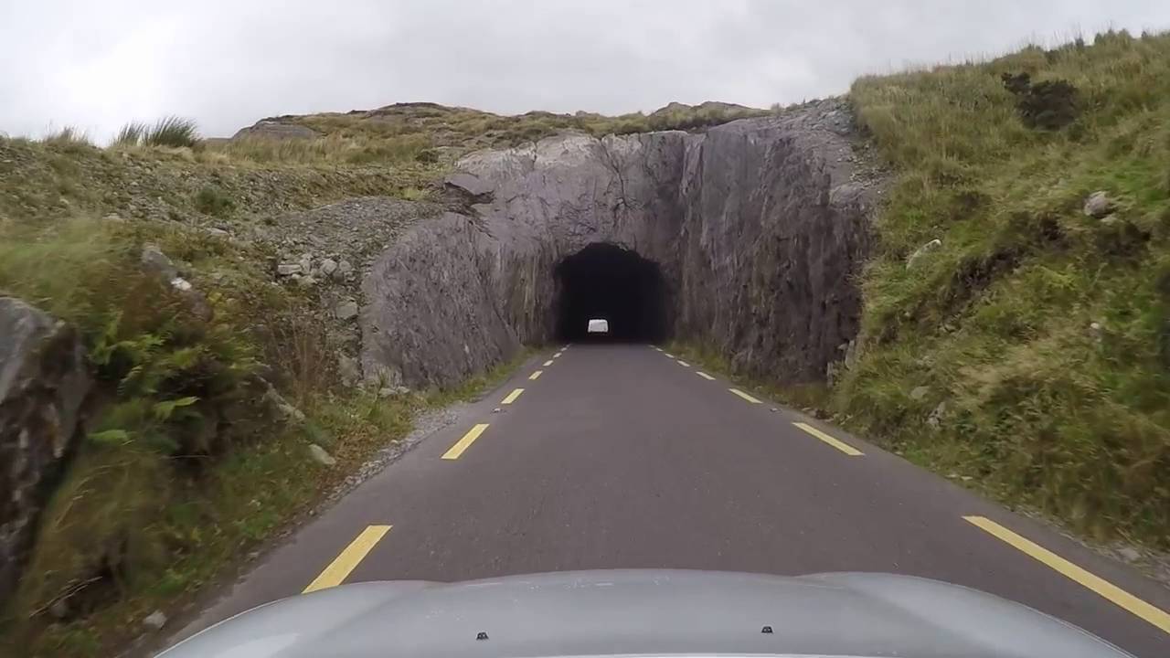 If Top Gear went to Ireland - The road from Kenmare to Glengarriff