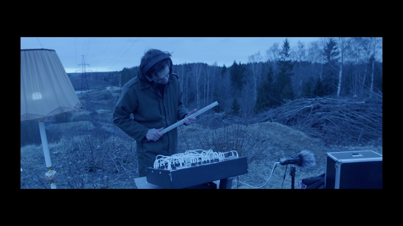 Dmitry Lu – Размышления на тему электричества: I / Modular eurorack / Doepfer A-198 TRAUTONIUM