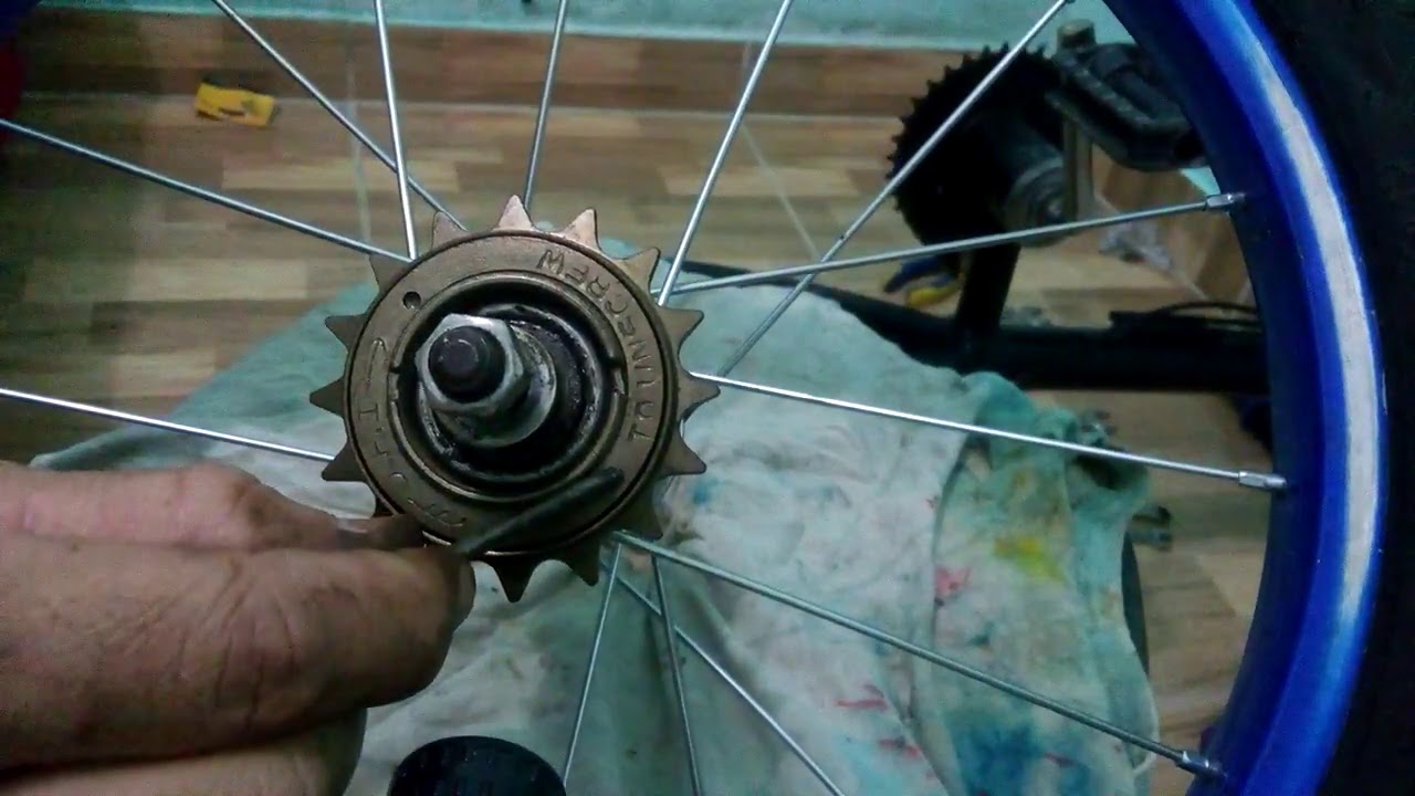 Trocando a catraca da bicicleta