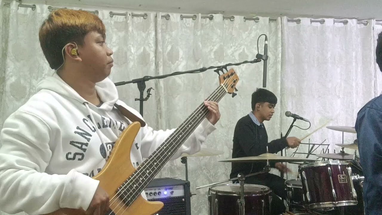 Ako ay masaya / Puso ko'y masaya - JIL Worship // Bass Cover