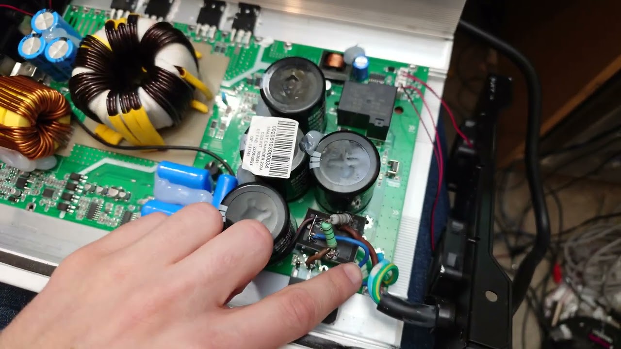 I had to modify the Taramps Smart Charger 200A 🤦🏻