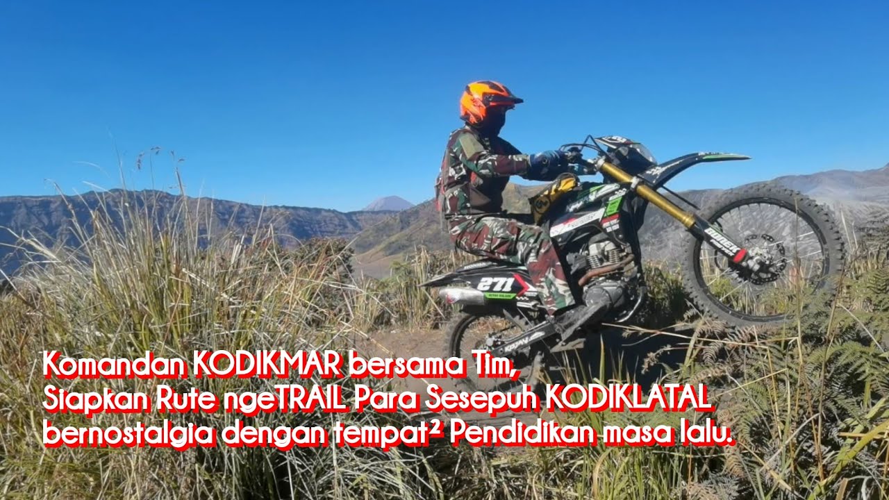 INSPEKTUR beserta PJU KODIKLATAL didampingi DANKODIKMAR, Startkan Limed Etape 10 Siswa DIKKO 174