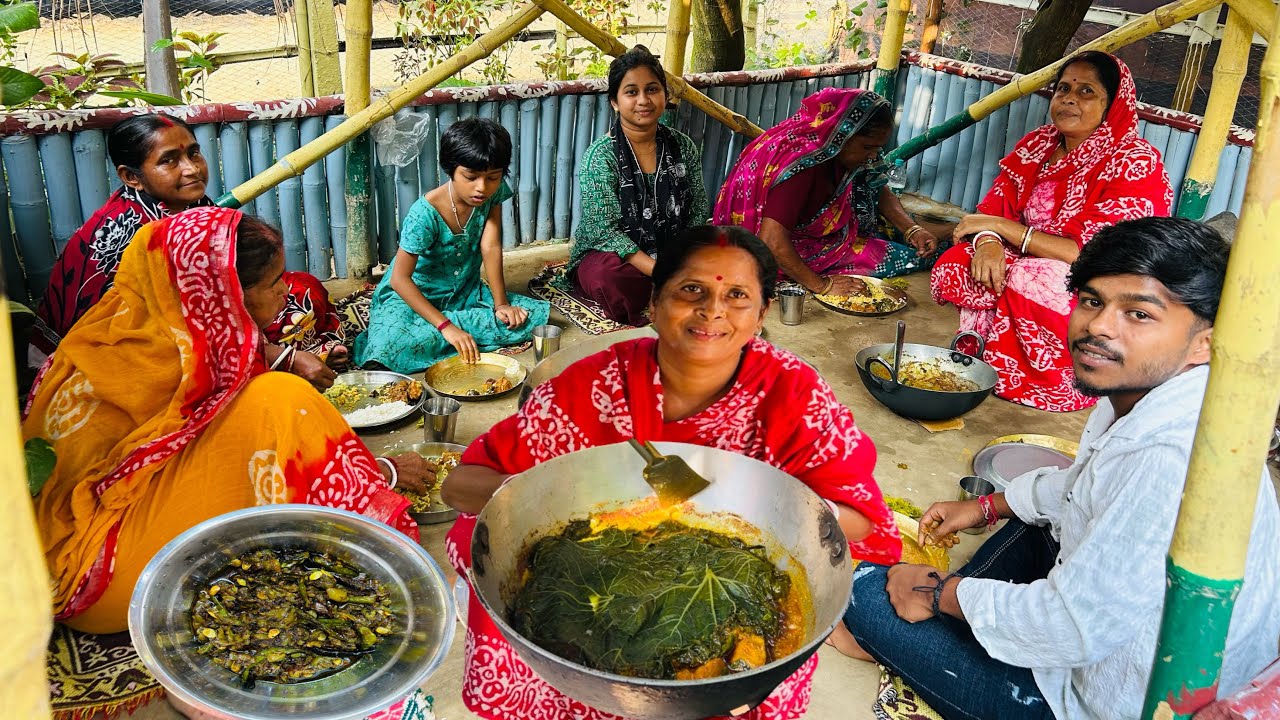 জীবনের সেরা রান্না খেলাম লাউ পাতা আর শংকর মাছ দিয়ে করাই ভাপা//