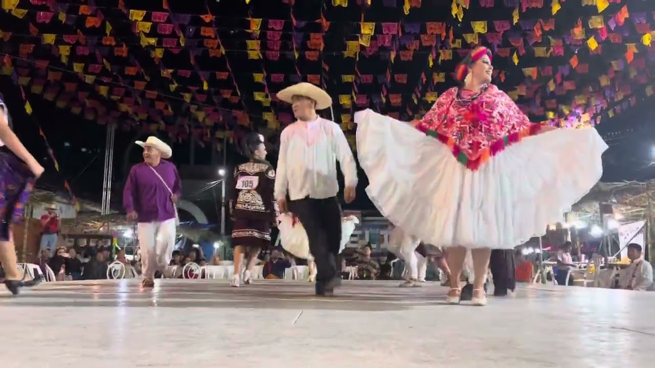 San Felipe Orizatlan , primer concurso nacional de huapango, campe&oacute;n de campeones, adulto,