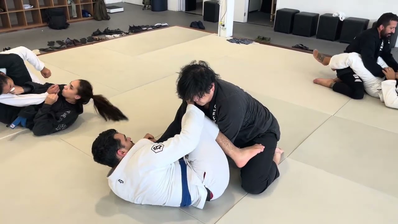 APRENDER O TRIÂNGULO NO JIU JITSU 😱